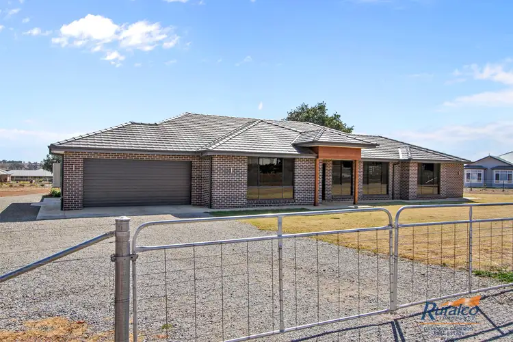 Main view of Homely house listing, 5 Koreelah Close, Tamworth NSW 2340