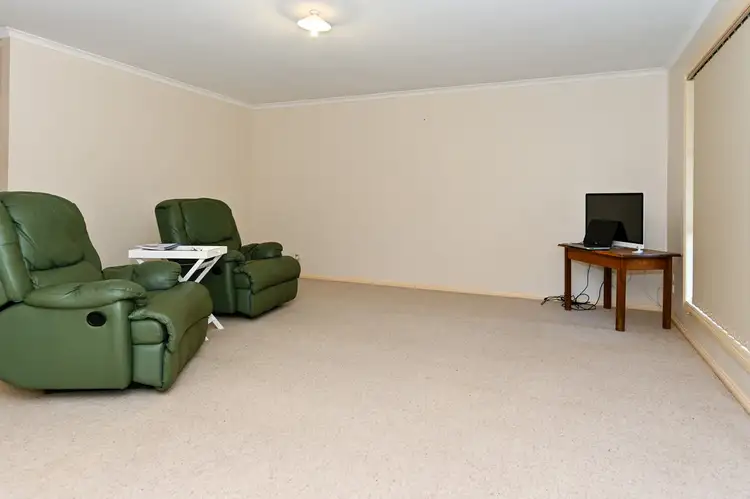 Third view of Homely block of units listing, 5A & 5B Andreatta Road, Hanwood NSW 2680