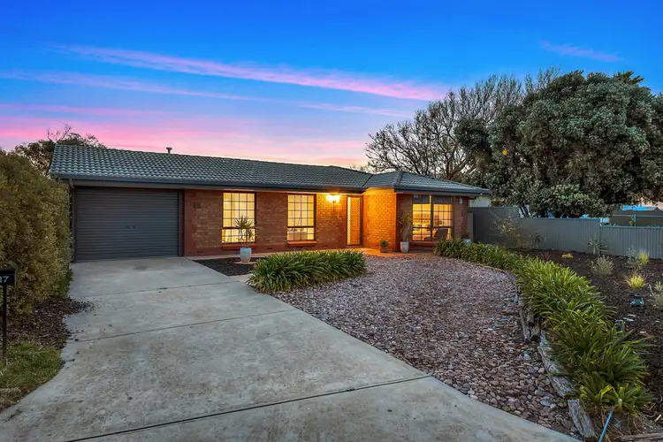 17 Bollard Street, Seaford SA 5169