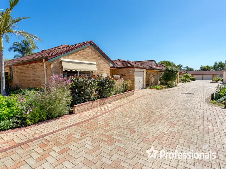 4/31 Third Avenue, Kelmscott WA 6111