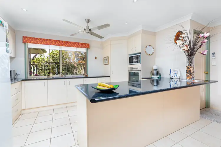 6 Persea Place, Glass House Mountains QLD 4518