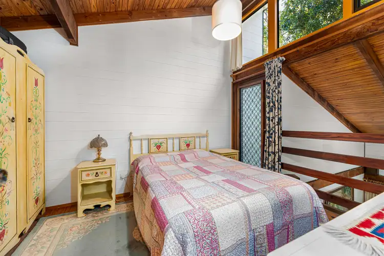 252 Peachester Road, Beerwah QLD 4519