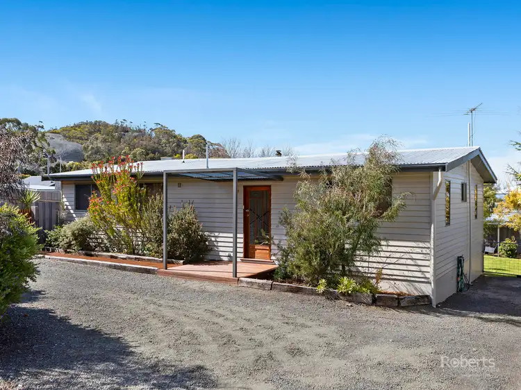 27 Burgess Street, Bicheno TAS 7215