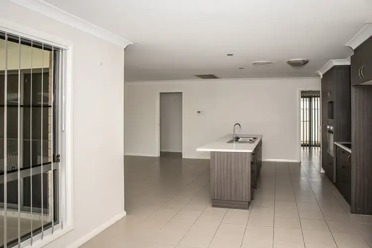 Sixth view of Homely house listing, 17 BASSETT COURT, Roma QLD 4455