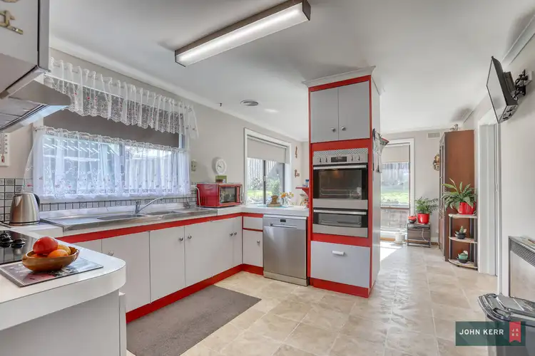 Fifth view of Homely house listing, 8 Smallburn Avenue, Newborough VIC 3825