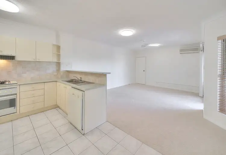 Sixth view of Homely unit listing, 6/15 Nelson St, Yeronga QLD 4104