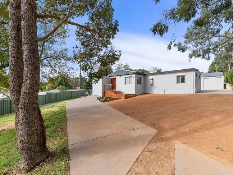 7 Herald Close, Kalamunda WA 6076