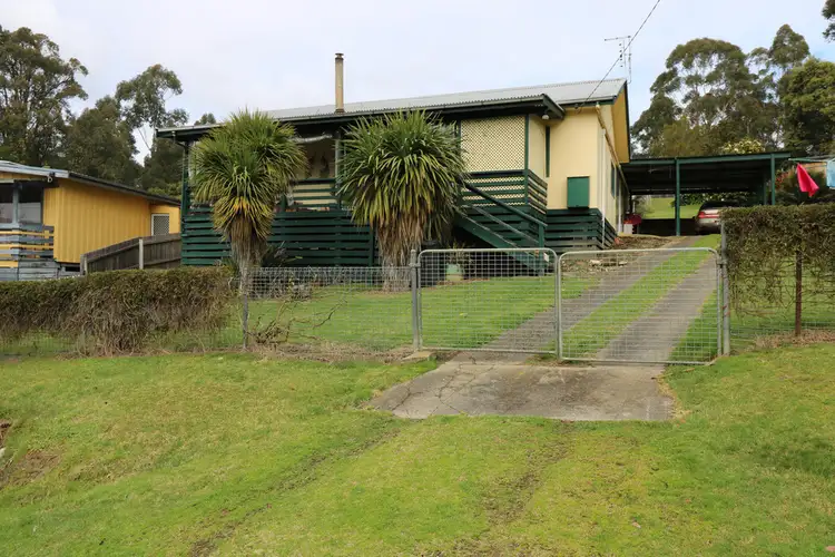 11 School Road, Club Terrace VIC 3889