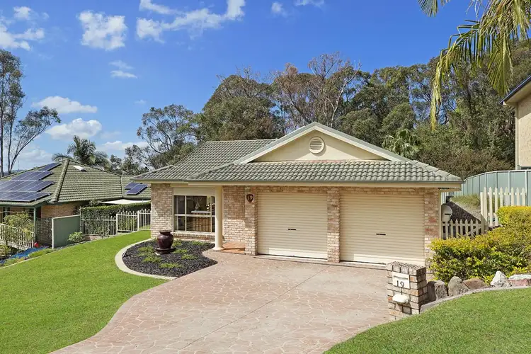 Second view of Homely house listing, 19 Peppertree Circuit, Toronto NSW 2283