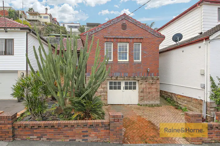 11 Godfrey Street, Banksia NSW 2216