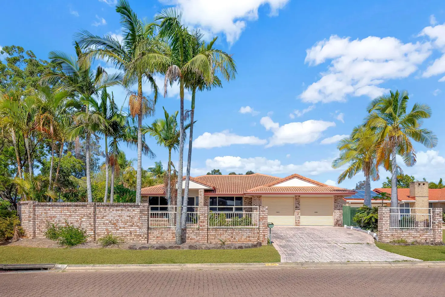 Main view of Homely house listing, 2 Vaucluse Place, Robina QLD 4226