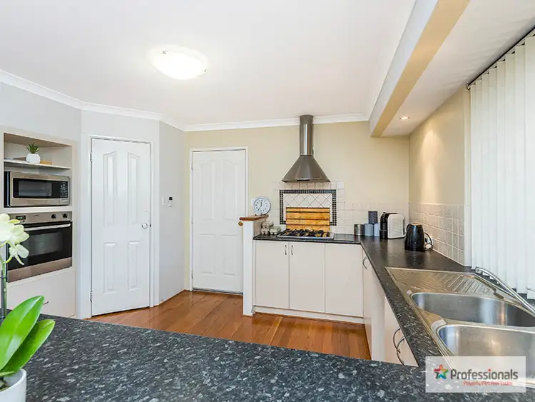 Seventh view of Homely house listing, 32 Barkley Loop, Canning Vale WA 6155