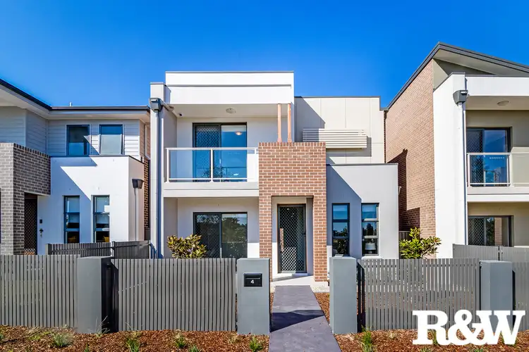 4 Bormla Lane, Jordan Springs NSW 2747