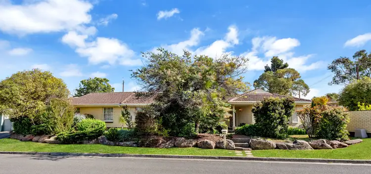 3 Graves Avenue, Reynella East SA 5161