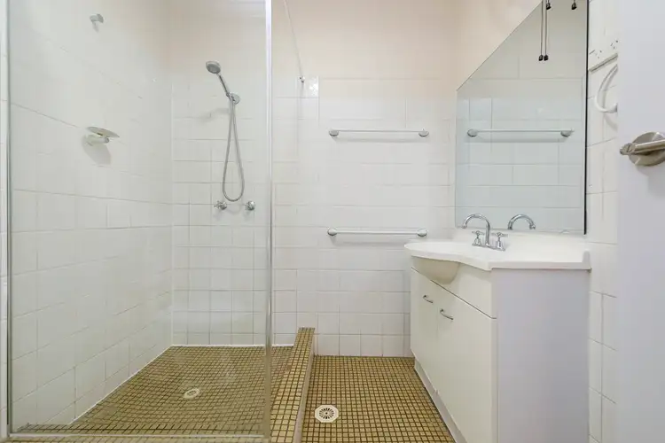 Sixth view of Homely unit listing, 1/8 Abbott Crescent, Malak NT 812