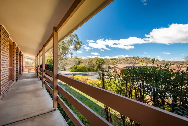 50 Holden Crescent, Wanniassa ACT 2903