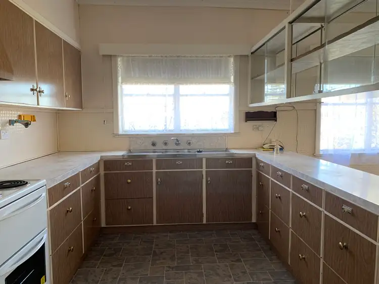 Sixth view of Homely house listing, 79 Jamouneau Street, Warracknabeal VIC 3393