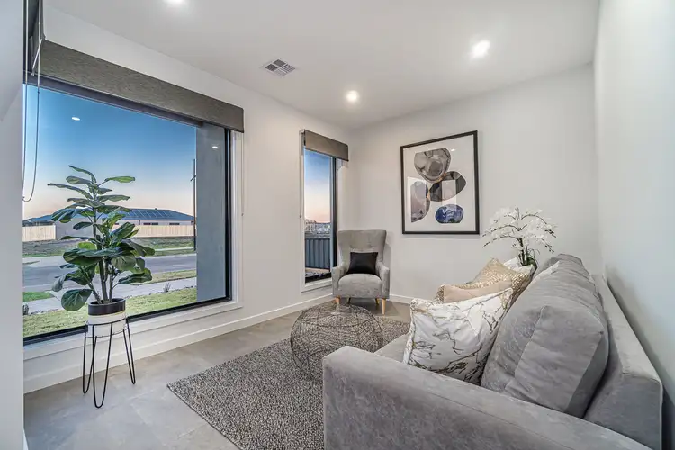 Seventh view of Homely house listing, 39 Fadaro Drive, Kalkallo VIC 3064