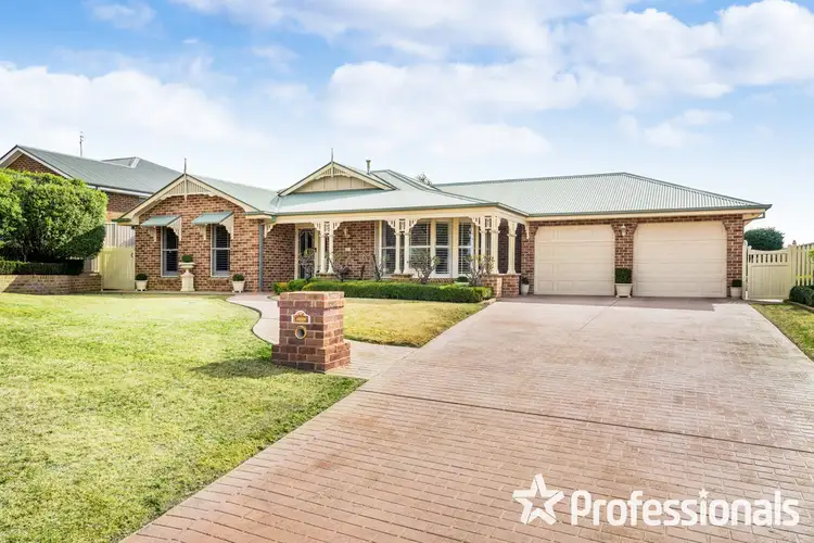 17 Endurance Court, Llanarth NSW 2795