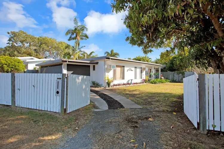 Second view of Homely house listing, 6 Rosella Street, Slade Point QLD 4740