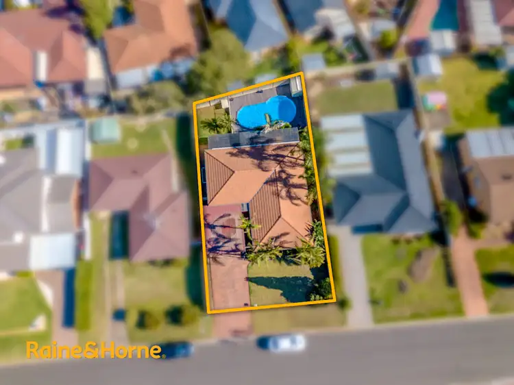 60 Chatsworth Road, St Clair NSW 2759