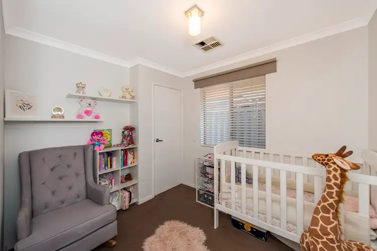 Fifth view of Homely house listing, 18 Kentia Close, Warnbro WA 6169