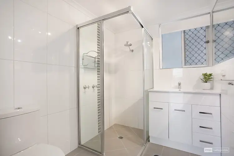 Sixth view of Homely unit listing, 1/128 Marine Parade, Southport QLD 4215