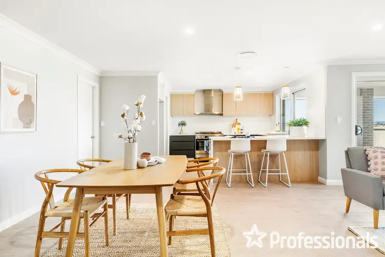 Second view of Homely house listing, 7 Keystone Rise, Kelso NSW 2795