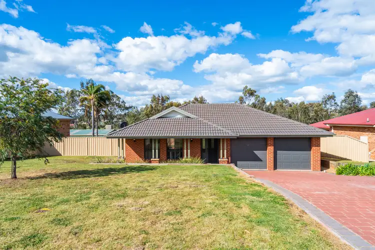45 John Potts Drive, Junee NSW 2663