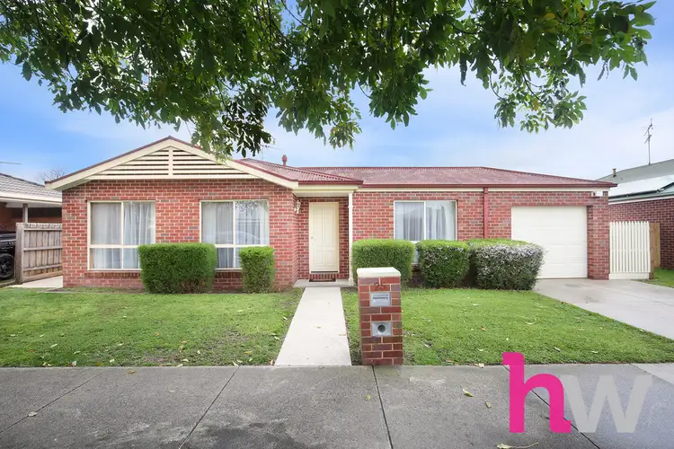 25 Homestead Drive, St Albans Park VIC 3219