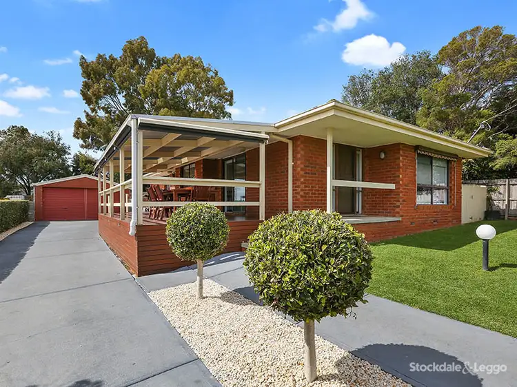 27 Ainslie Avenue, Grovedale VIC 3216