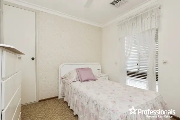 Sixth view of Homely house listing, 3 The Crowsnest, Willetton WA 6155