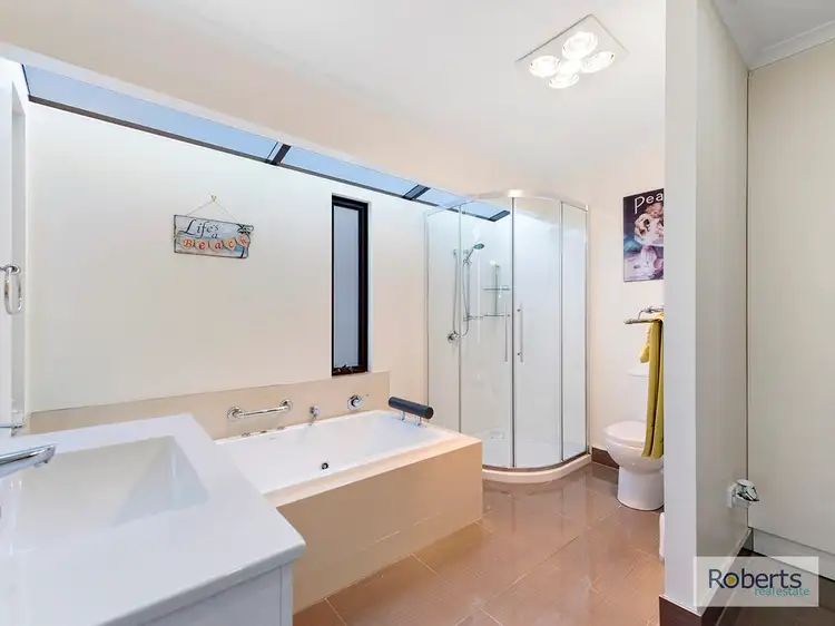 Fourth view of Homely house listing, 2 Dumbleton Street, Hawley Beach TAS 7307