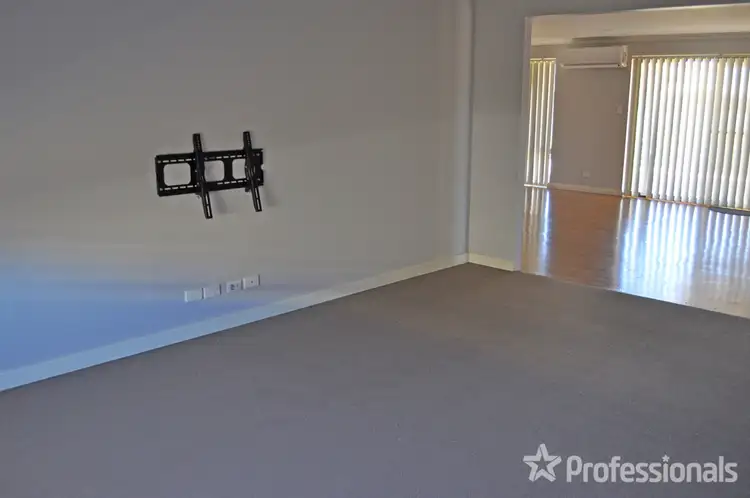Fifth view of Homely house listing, 3 Roding Court, Deepdale WA 6532