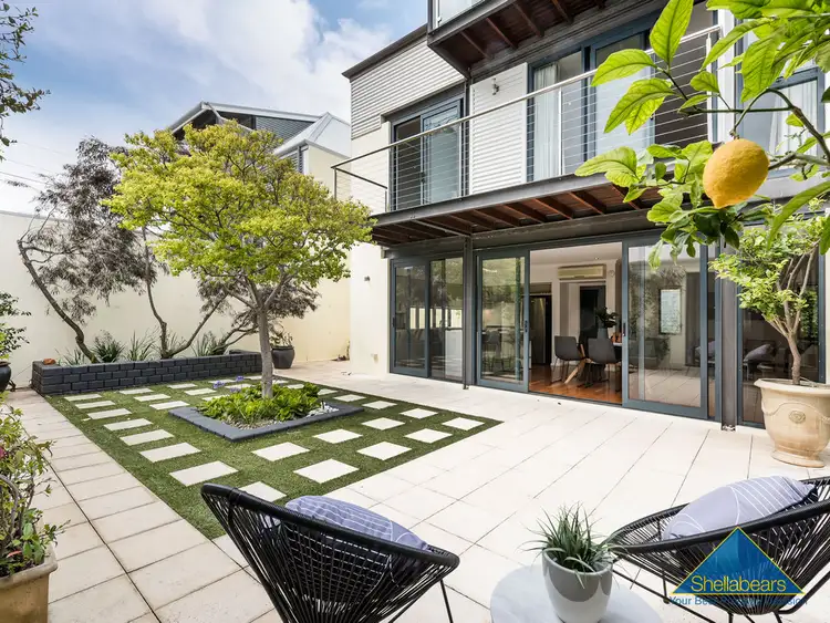 13 Leslie Road, North Fremantle WA 6159