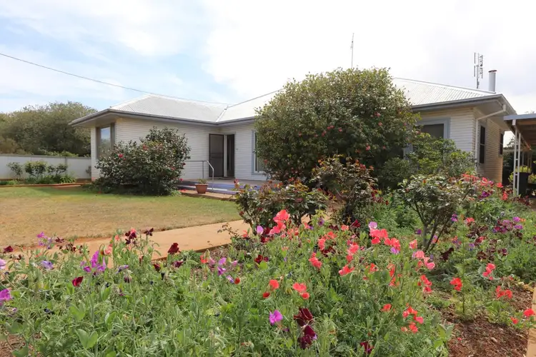 63 Deutcher Street, Temora NSW 2666