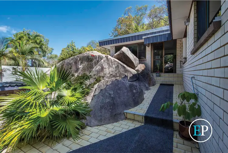 2 Opalia Court, Nelly Bay QLD 4819