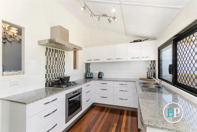 1 Hughes Street, Hermit Park QLD 4812
