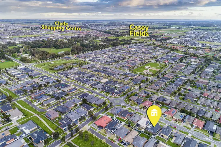 Fourth view of Homely house listing, 40 Bradford Drive, Cranbourne East VIC 3977