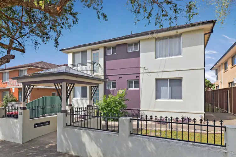 2/78 Park Street, Campsie NSW 2194