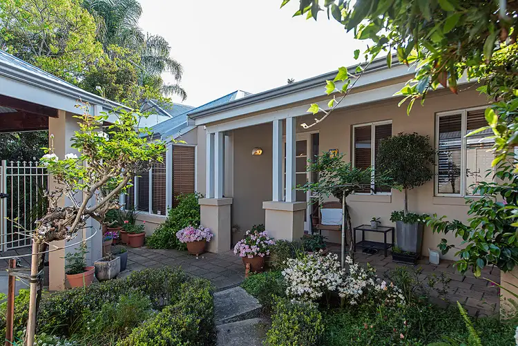 1/35 Colombo Street, Victoria Park WA 6100
