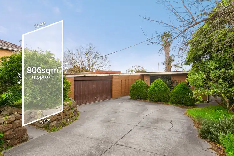 243 Thompsons Road, Templestowe Lower VIC 3107