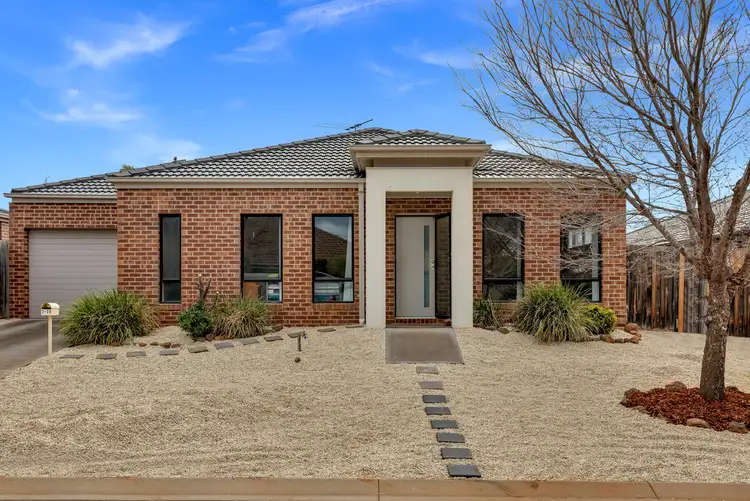 2/28 San Sebastian Drive, Point Cook VIC 3030