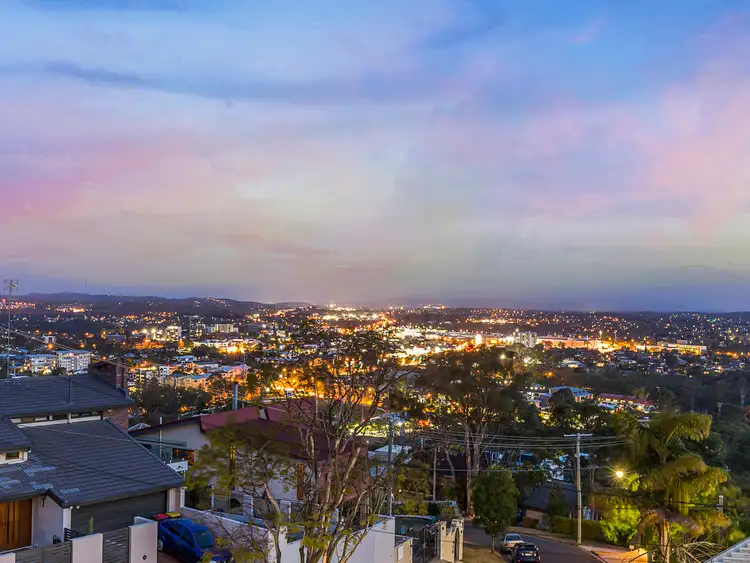 Second view of Homely house listing, 33 Prenzler Street, Upper Mount Gravatt QLD 4122