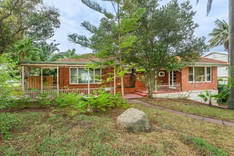 Fourth view of Homely house listing, 2 Filburn Street, Scarborough WA 6019