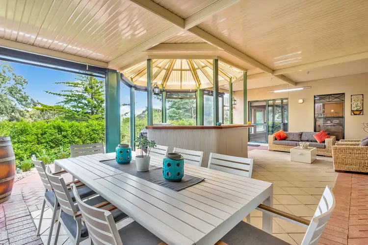4 Malcolm Road, Flagstaff Hill SA 5159