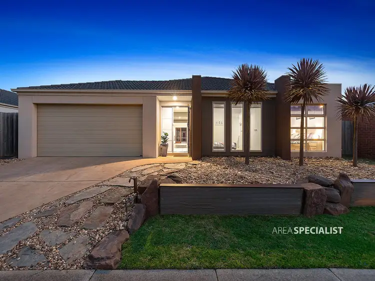 17 Ebony Street, Cranbourne VIC 3977