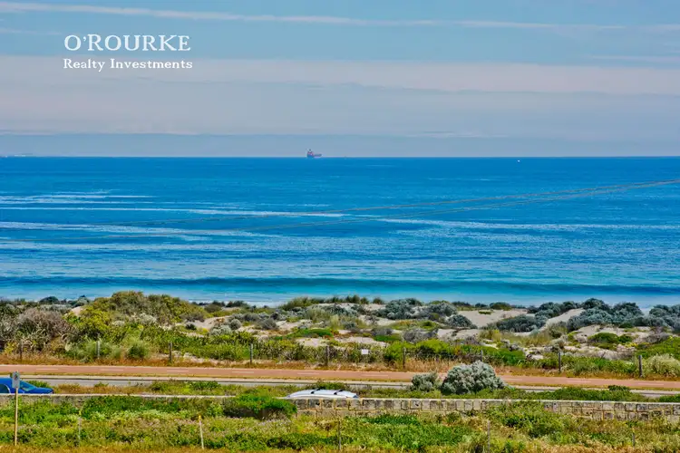 9 Bournemouth Parade, Trigg WA 6029