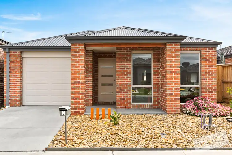 5 Curtis Street, Officer VIC 3809