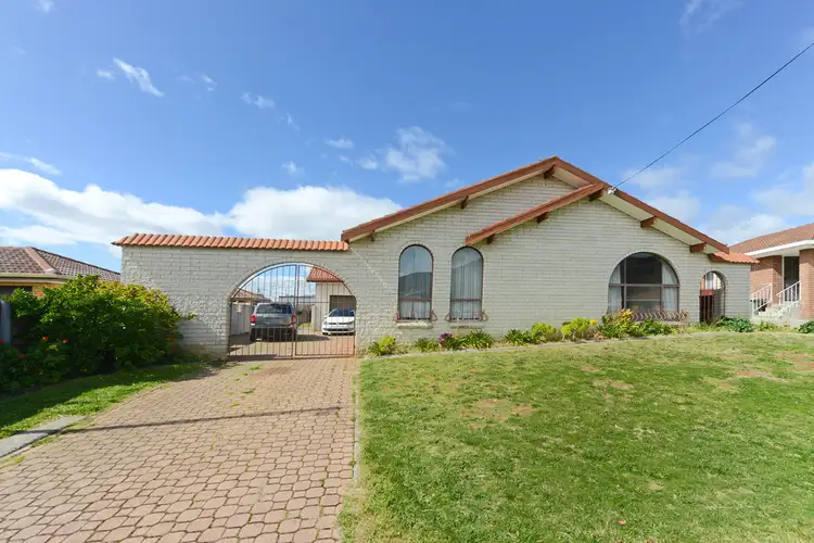 25 Barrett Street, Glenorchy TAS 7010